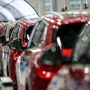 Aralık ayında g&ouml;r&uuml;lmemiş artış! Otomobil satışı 200 bine dayandı!