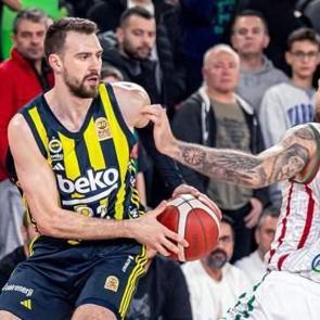 Fenerbah&ccedil;e, Karşıyaka'yı deplasmanda devirdi
