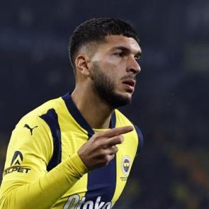 Fenerbah&ccedil;e teklifi değerlendiriyor! Oğuz Aydın takımdan ayrılabilir