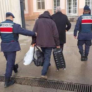 Hapis cezası bulunan baba-oğul, aynı operasyonda yakalandı