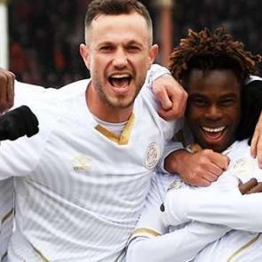 Manisa FK deplasmanda galip!