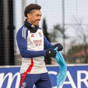 Trabzonspor'a şampiyon stoper! Kriz fırsata d&ouml;n&uuml;şebilir