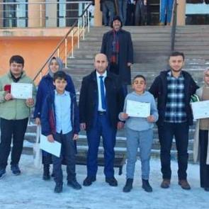 Ardahan’daki Kuran-ı Kerim’i güzel okuma yarışması ilgi odağı haline geldi