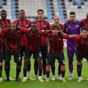 Fatih Karag&uuml;mr&uuml;k, Iğdır engelini ikinci yarıda aştı