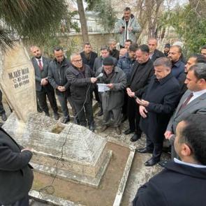 'Kudüs şairi' Mehmet Akif İnan anılıyor