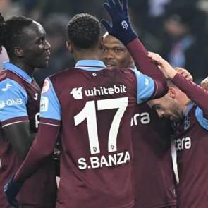 Fırtına kupada esti! İkinci yarıda farka koştu