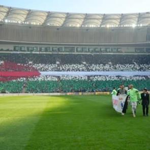 3. Lig ekibinden 41 bin kişilik Filistin koreografisi!