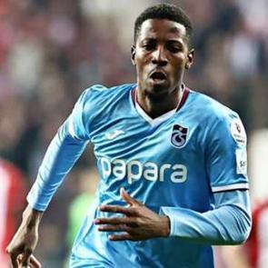 Simon Banza, Paul Onuachu'yu yakalamak &uuml;zere!