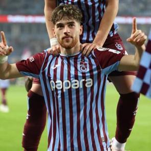 Trabzonspor'un performansı yerel basını coşturdu!