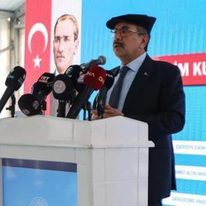 Bakan Tekin'den Elazığ'a öğretmenevi müjdesi