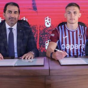 Trabzonspor yeni golc&uuml;s&uuml;n&uuml; duyurdu!