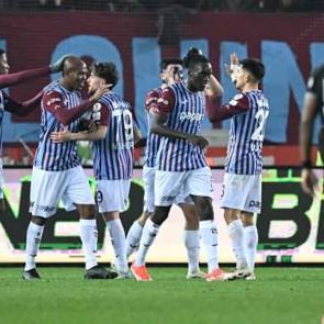 Trabzonspor'dan d&ouml;rt d&ouml;rtl&uuml;k galibiyet!