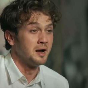 Aras Bulut İynemli'ye k&ouml;t&uuml; haber! Kanser tedavisi g&ouml;r&uuml;yordu