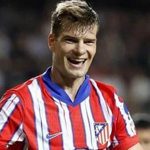 Fenerbah&ccedil;e'ye g&uuml;n doğdu! S&uuml;per Lig'in eski 'kralı' ayrılık i&ccedil;in gemileri yaktı