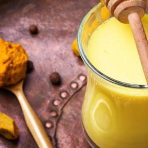 Bağışıklık güçlendirici Altın Süt tarifi!