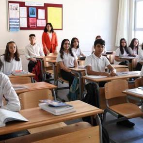 Bakan Tekin 'yapmak zorundayız' deyip duyurdu! M&uuml;fredat değişiyor...