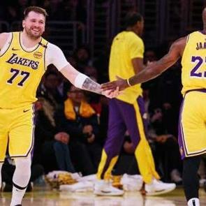 Doncic siftah yaptı! Lakers, Jazz'ı mağlup etti