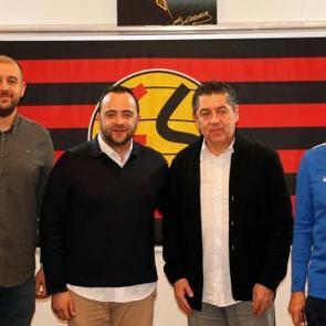 Eskişehirspor&rsquo;un yeni teknik direkt&ouml;r&uuml; belli oldu