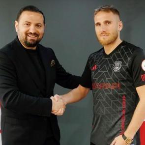 Ey&uuml;pspor yıldızını 1. Lig ekibine kiraladı