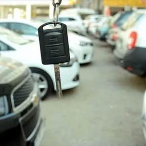 İkinci el otomobilde talep sabitken fiyatlar düşmeye devam etti