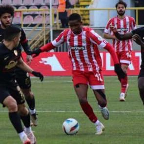 Boluspor ile Amed Sportif Faaliyetler puanları paylaştı