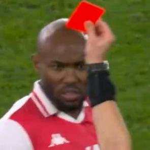 Musrati'nin Şampiyonlar Ligi macerası kırmızı kartla başladı!