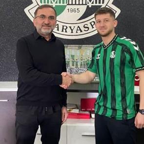 Sakaryaspor, Atanas Kabov'u kadrosuna kattı