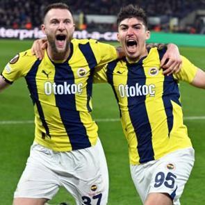 Fenerbah&ccedil;e'ye beraberlik yetti! Avrupa'da son 16'dayız