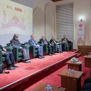 FSMVÜ Vakıf Kültürü ve Medeniyeti Uygulama ve Araştırma Merkezi Açıldı