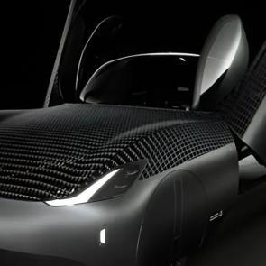 Geleceğin ulaşımı başladı mı? İlk kez bir otomobil başarıyla uçtu...