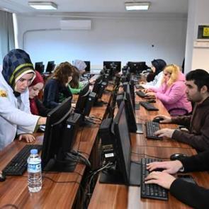 KOMEK, yeni d&ouml;nem eğitimlerine 69 bin kursiyerle başladı