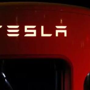 Otomobil devinde direksiyon problemi: 380 bin otomobil geri çağırılıyor