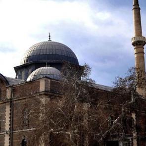 Zağanos Paşa Camii: Balıkesir’in tarihi mirası