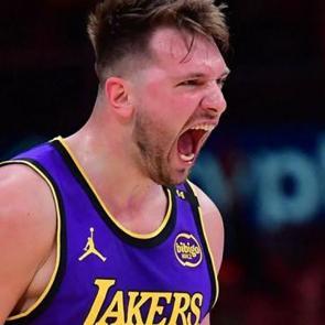 Luka Doncic eski takımını dağıttı! NBA'de muhteşem performans