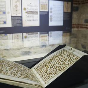 Kur'an ayı Ramazan-ı Şerif’e yaraşır "Sultanların Mushafları" sergisi açıldı