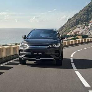 BYD'nin 'amiral gemisi' modeli Tang Türkiye'ye geldi
