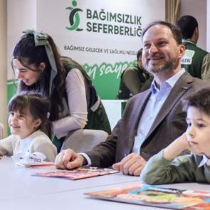 Yeşilay Haftası, &lsquo;T&uuml;rkiye&rsquo;nin Yeşilay&rsquo;ı 105 yaşında&rsquo; mesajıyla kutlanıyor