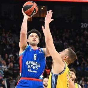 Anadolu Efes, Virtus Segafredo Bologna'yı ağırlayacak