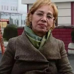 Ayten Akbayram kimdir ve mesleği ne? Edip Akbayram'ın eşi Ayten Akbayram biyografisi