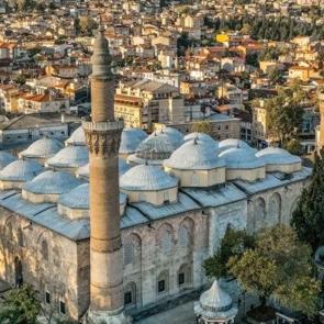 Osmanlı’nın ilk çok kubbeli anıtsal camisi: Bursa Ulu Camii