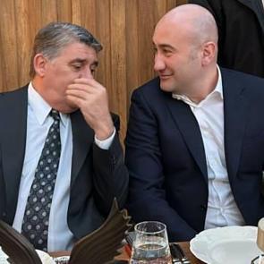 Serdal Adalı ile H&uuml;seyin Y&uuml;cel iftarda bir araya geldi