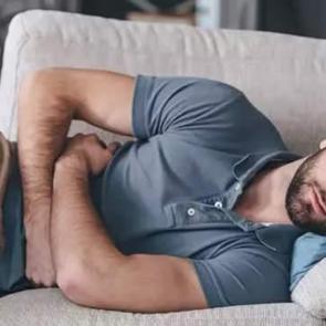 Her şey karın ağrısı ve nedensiz kilo kaybıyla başlıyor! Pankreas kanserinin tedavisi...