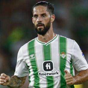 Real Madrid'i tek başına yıkan Isco'yu S&uuml;per Lig devi istiyor