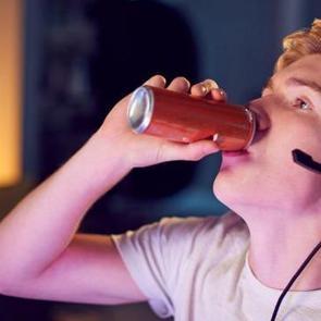 İ&ccedil;ildiğinde birden &ouml;l&uuml;mle sonu&ccedil;lanabiliyor! Kalp ritim bozukluğu yaşıyorsanız dikkat...