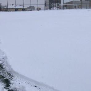 Kayseri'de futbola kar engeli: Ma&ccedil;lar ertelendi