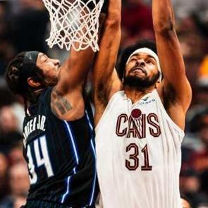 NBA'de Cavaliers'in dev serisine Magic 'dur' dedi
