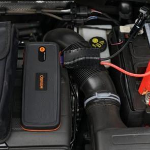 D&uuml;ş&uuml;k performanslı ak&uuml;ler bayram yolculuklarında g&uuml;venliği tehdit ediyor