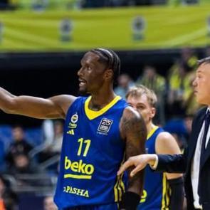 Fenerbah&ccedil;e ko&ccedil;u Jasikevicius: "&Ouml;ğrenmemiz gereken noktalar var"
