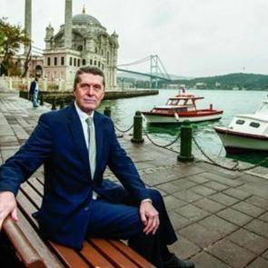 Hayri Çulhacı kimdir? Sevim Sabancı'nın yerine geçen Hayri Çulhacı'nın hayatı