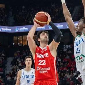 Milli basketbolcular ve Nedim Y&uuml;cel, EuroBasket 2025'te başarıdan umutlu